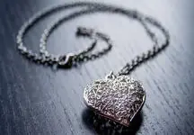 نقره اصل چه رنگی است؟