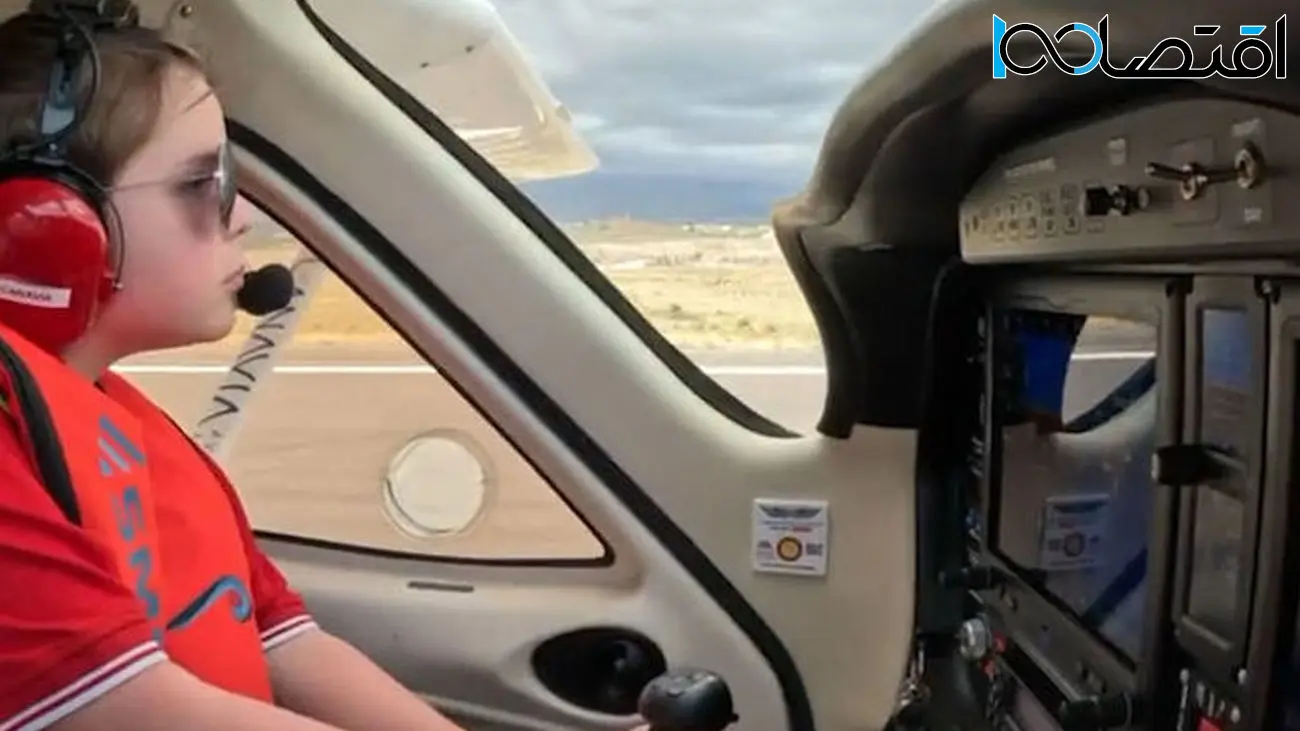این پسر 9 ساله هواپیما را از جا بلند کرد + فیلم