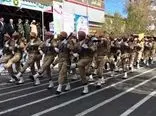 ببینید؛ اتفاق عجیب در مراسم رژه روز ارتش 