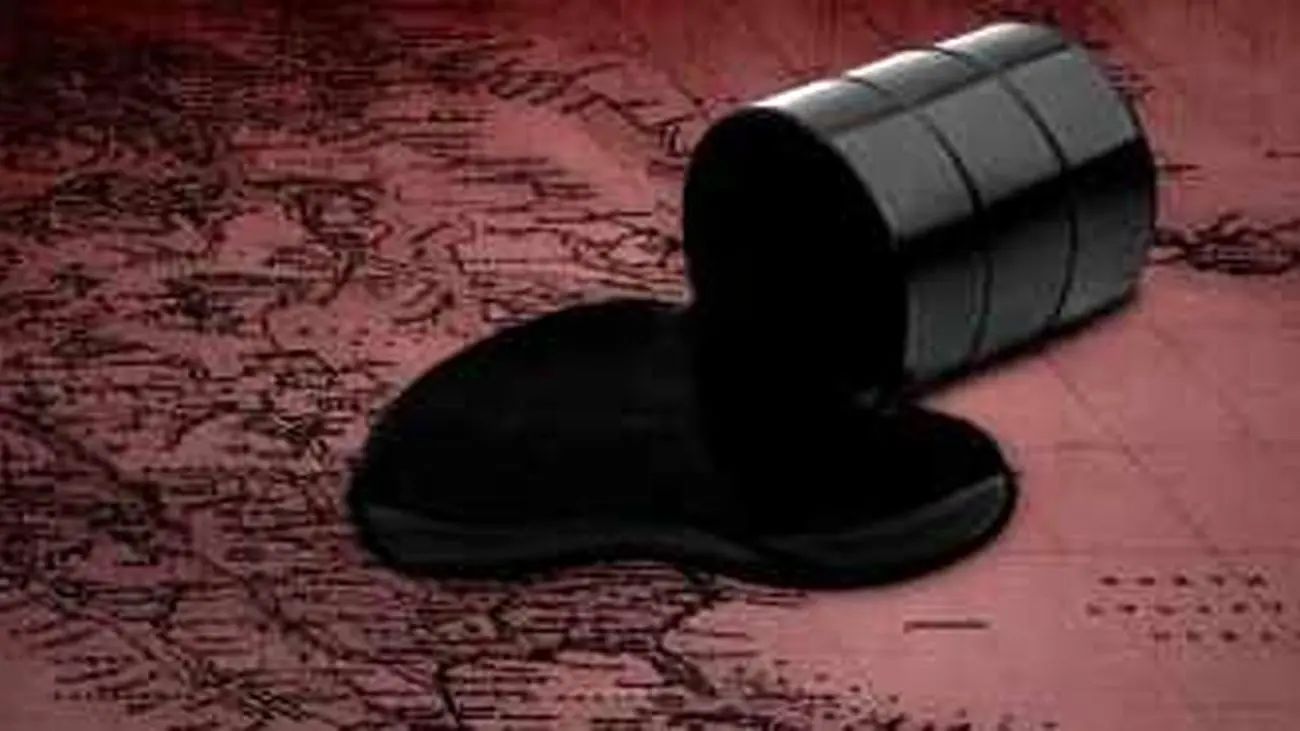 تنازع جهان بر سر قیمت نفت