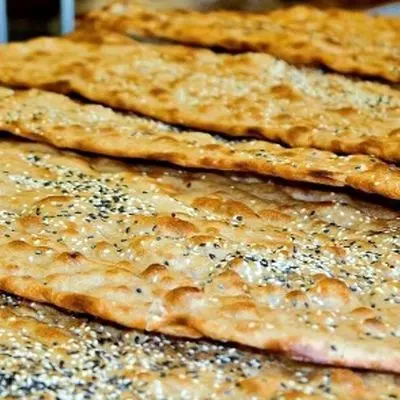 افزایش قیمت نان در راه است/ قطعی برق چه نقشی دارد؟
