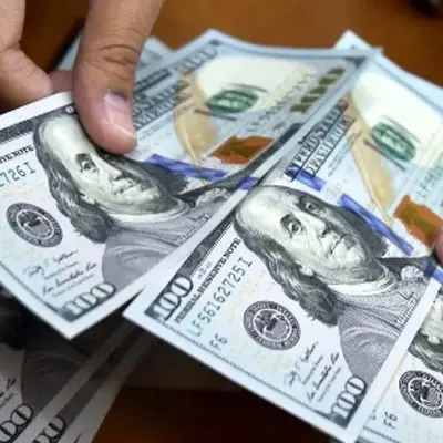 چگونه دلار تقلبی را از دلار اصلی تشخیص دهیم؟