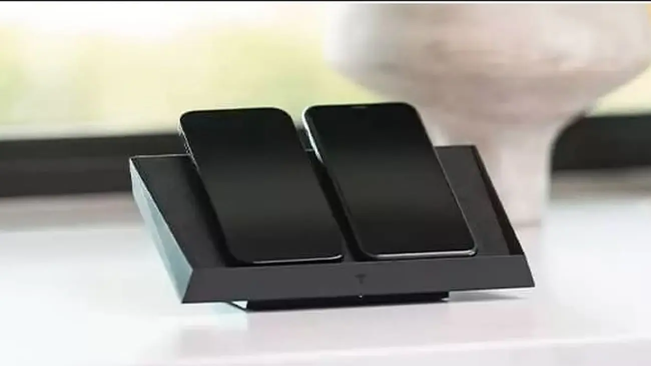 شارژر وایرلس تسلا با قابلیت شارژ همزمان سه گوشی معرفی شد