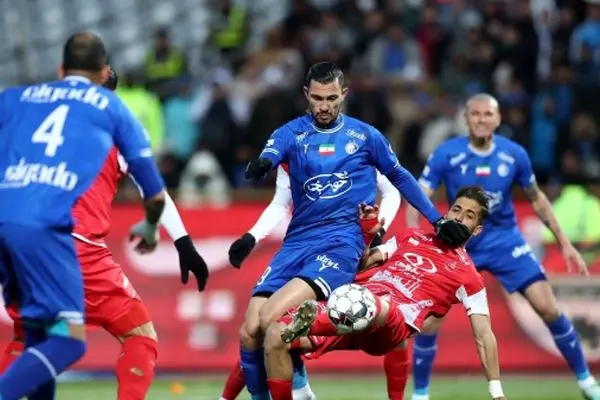 استقلال جام را از پرسپولیس ربود/ آیا پرسپولیس سقوط استقلال را رقم می‌زند؟