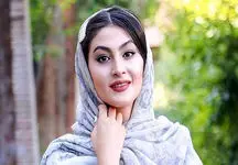 تصویری از تیپ جدید و پسرانه مریم مومن پشت فرمان + عکس