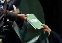 پیش بینی یک روزنامه اصلاح طلب از چهار فصل سخت سال 1402