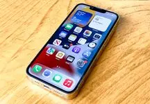 چگونه مشکل زردی نمایشگر آیفون را برطرف کنیم