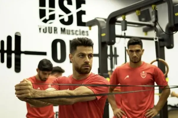 آیا ستاره بعدی پرسپولیس تمدید می‌کند؟