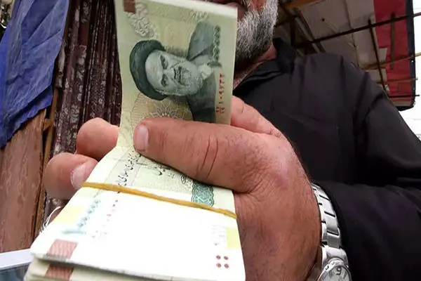 حقوق کارگران ایرانی به دلار چقدر می‌شود؟ + نمودار