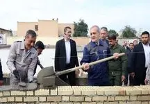  پزشکیان آستین بالا زد / کارگری رییس جمهور در اهواز  + فیلم 
