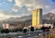 هتل آزادی چک ۱.۵ میلیاردی گرفت
