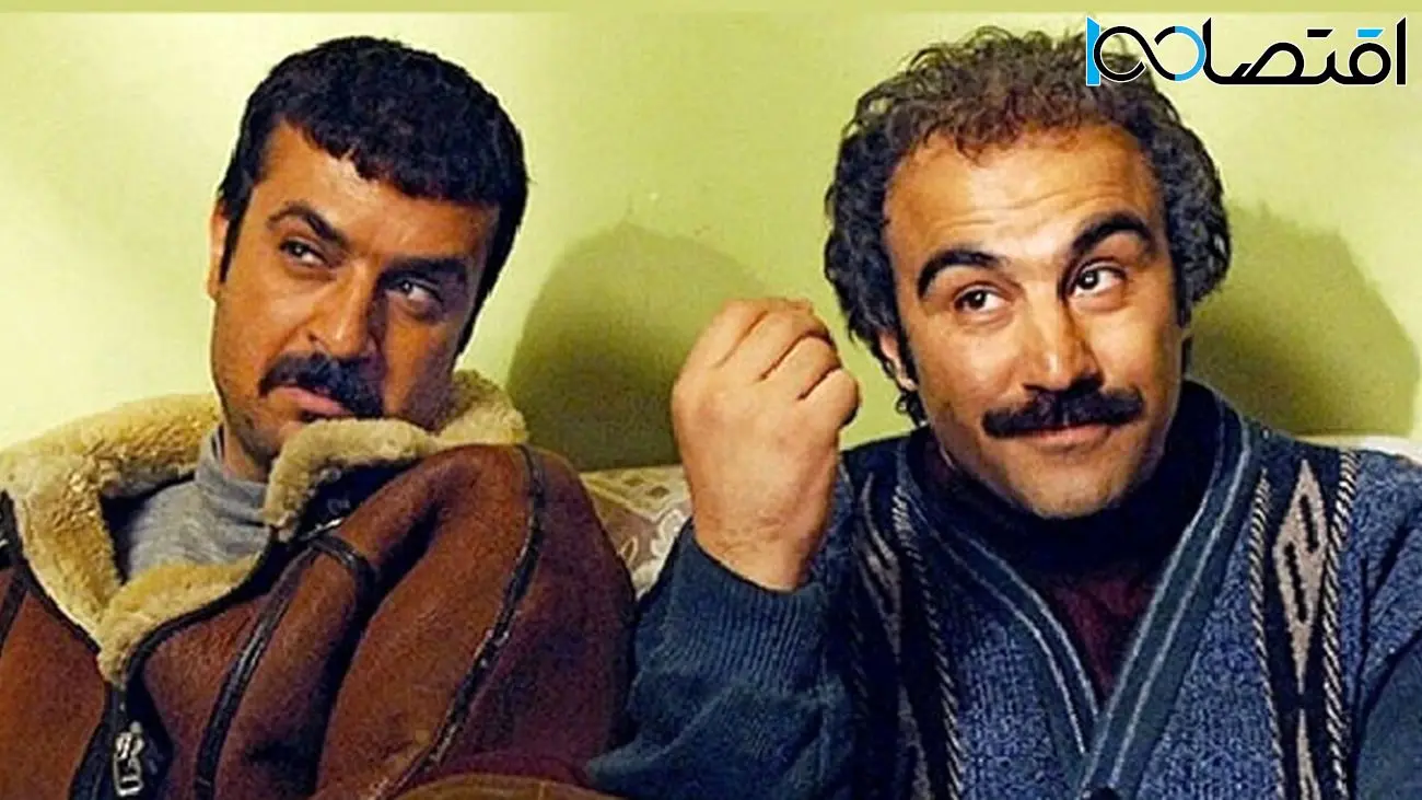 لحظات احساسی نقی معمولی و پدرش در میز عزای ساده بدون تجملات+ عکس