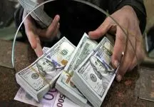 دارندگان دلار،حاضر به فروش نیستند؛ قیمت دلار بالا رفت