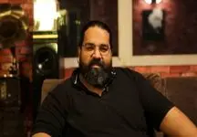 عکس خاص رضا صادقی و دخترانش که حسابی سر و صدا کرد / پدر و دختری جذاب !
