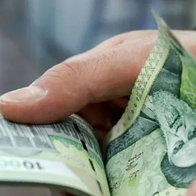 حساب بازنشستگان بانک رفاه با ۵۰ میلیون تومان شارژ شد!