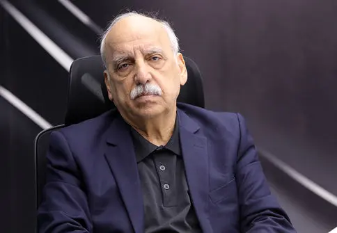 انتقاد عبده تبریزی از عدم نظارت بر رمز ارزها/ چندین میلیون نفر درگیر این معاملات هستند اما مقرراتی برایش نداریم+ فیلم
