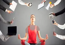 چطور با تغذیه درست استرس را کاهش دهیم؟ معرفی خوراکی‌ها و ویتامین‌های آرام‌بخش