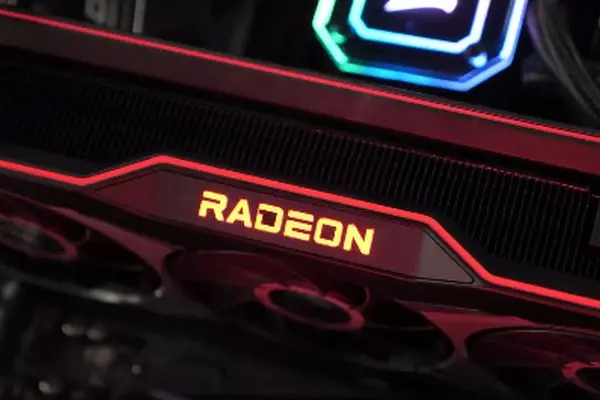 کارت گرافیک AMD RX 9060 XT؛ معرفی قدرتمندترین رقیب RTX 5060