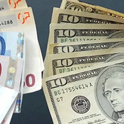 آخرین قیمت‌ها در بازار تجاری / دلار و یورو امروز ۹ تیر ۱۴۰۴ چند؟