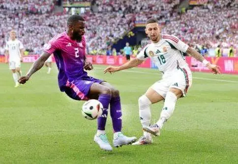 گربه سیاه تیم ملی انگلیس در تور پرسپولیسی ها!