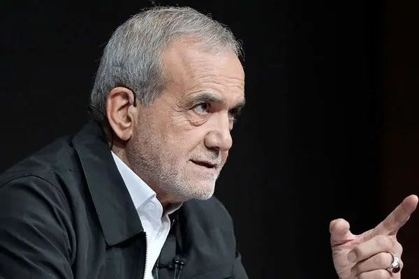 پزشکیان: بمب هسته‌ای درست نمی‌کنیم، اما از صنعت صلح‌آمیز هسته‌ای هم دست نمی‌کشیم + فیلم