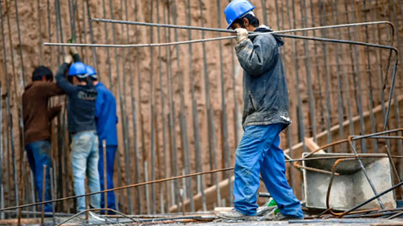 ۵۰۰ هزار کارگر ساختمانی به زودی بیمه می‌شوند