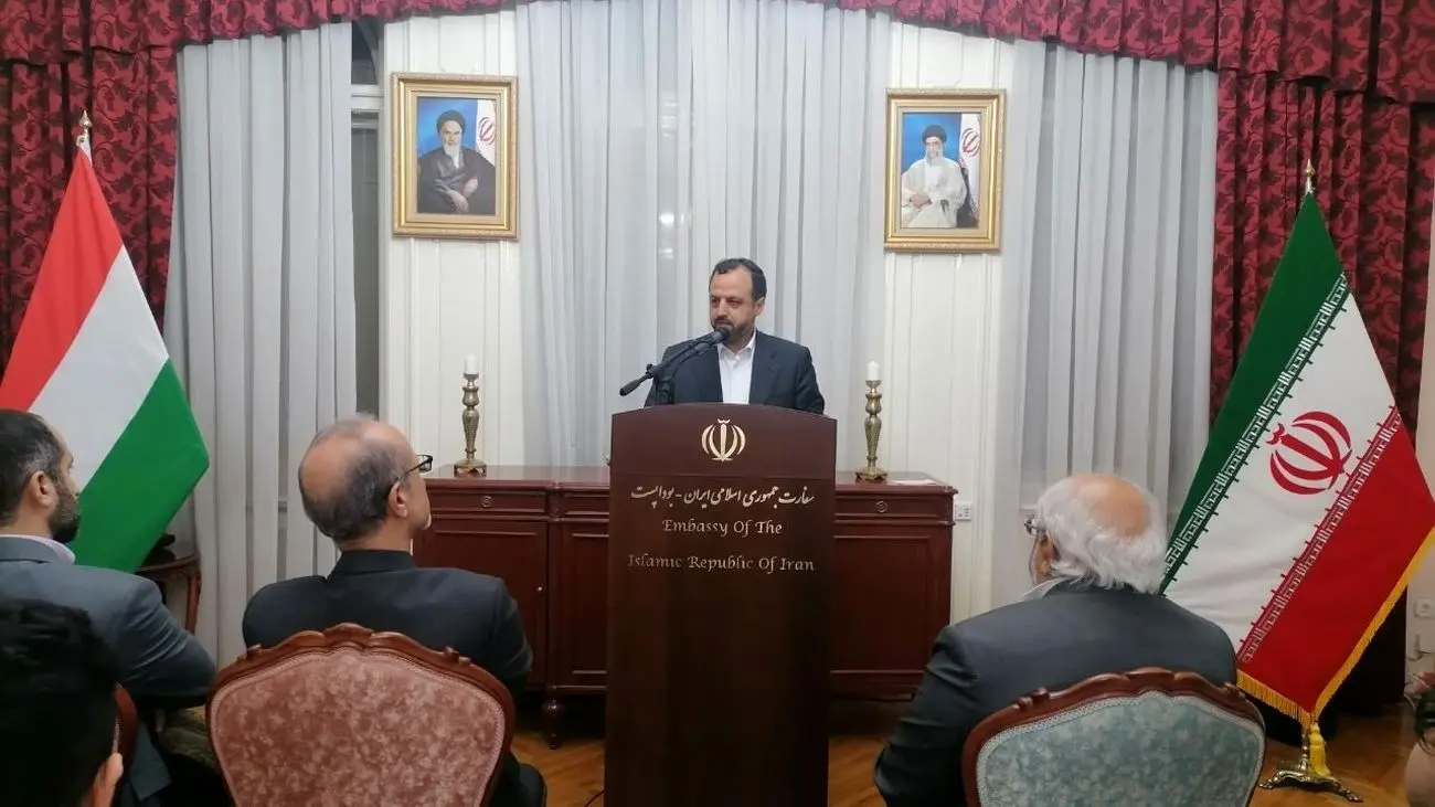 وزیر اقتصاد: تحریم مانع تجارت خارجی ایران نشد