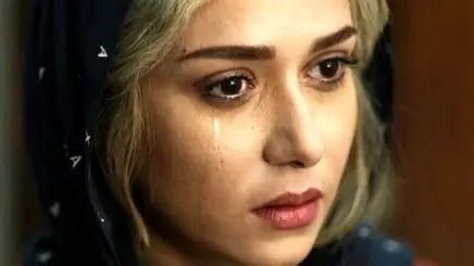 جدیدترین تصاویر عزای پدر پریناز ایزدیار؛ ساده و شیک اما پر از احساس