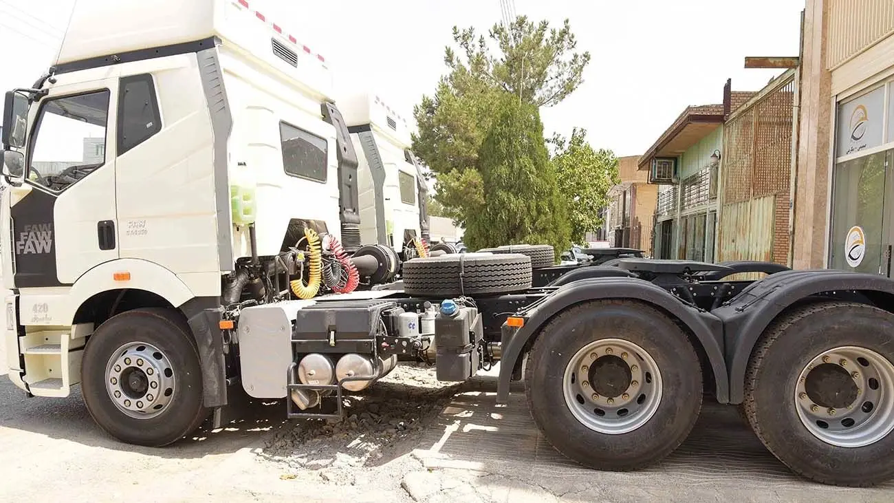 جزئیات عرضه امروز کامیون کشنده فاو در بورس کالا
