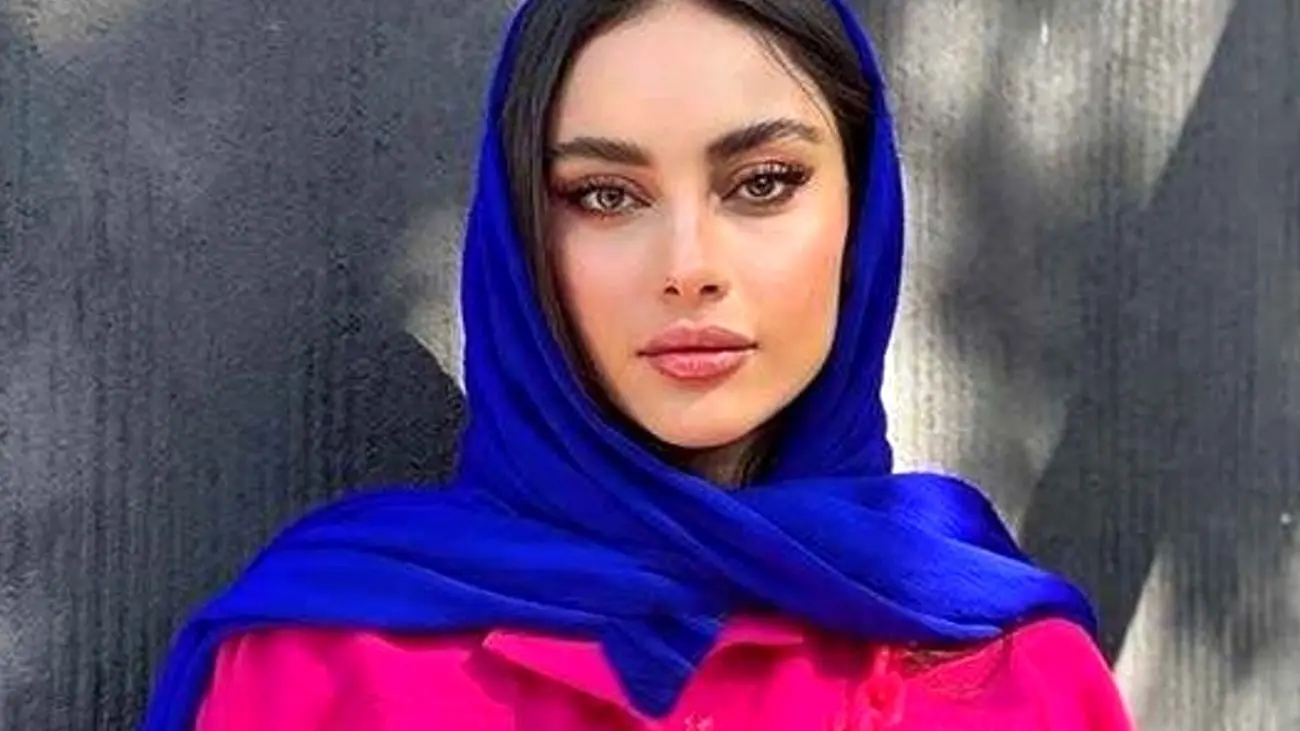عکس لباس های جذاب خانم بازیگر مشهور ایرانی / دخترها یاد بگیرند !