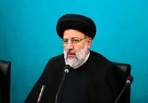 ببینید؛ رانندگیِ رئیسی با خودروی هیبریدی
