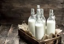 شیر گرم یا سرد؛ کدام یک را قبل از خواب بنوشیم؟