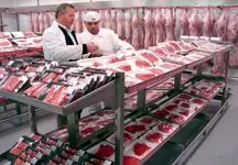 قیمت روز گوشت قرمز در بازار / راسته با استخوان گوسفندی کیلویی چند؟+ جدول