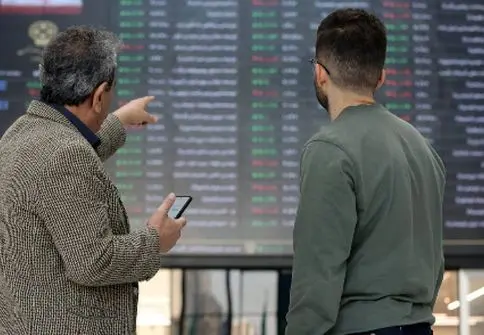 10 اشتباه خطرناک در بورس و روش‌های جلوگیری از آن‌ها