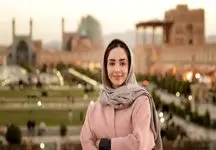 افشاگری جنجالی المیرا دهقانی درباره زندگی خانوادگی اش؛ از مطب دندانپزشکی پدر تا زندگی لاکچری خواهرش در ایتالیا!