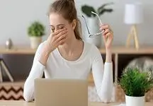 چرا همیشه خسته‌اید؟ کمبود این ویتامین‌ها در بدن شما شوکه‌تان می‌کند!