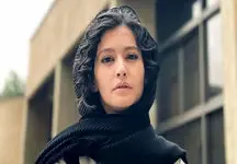 2 عکس خیره کننده از جذابیت دخترانه پردیس احمدیه / ساحل واقعا زیباست !