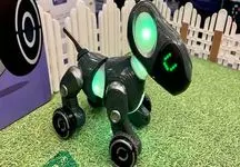 سگ رباتی پیکسل در نمایشگاه CES 2023