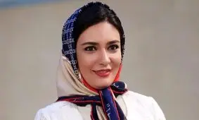 لیندا کیانی با استایلی جذاب در کنار فرش ایرانی که چشم‌ها را خیره کرد / زیباتر از همیشه !