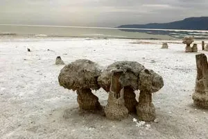 تهدید جدید برای مردم ایران / خطر خشک شدن دریاچه ارومیه در راه است
