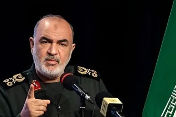 فرمانده سپاه به اسرائیل هشدار داد: خطا کنید، عبرت تاریخ می‌شوید!