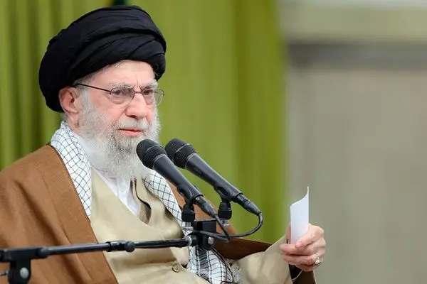 فیلم کامل سومین پیام تلویزیونی  رهبر انقلاب خطاب به ملت ایران در پی تهاجم رژیم صهیونیستی + فیلم