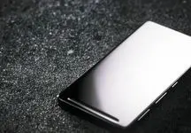 گوریلا گلس ویکتوس 2 معرفی شد؛ مقاومت در برابر بتن تا ارتفاع یک متری
