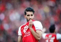 پیام مشکوک بشار رسن به کاپیتان پرسپولیس رسید 