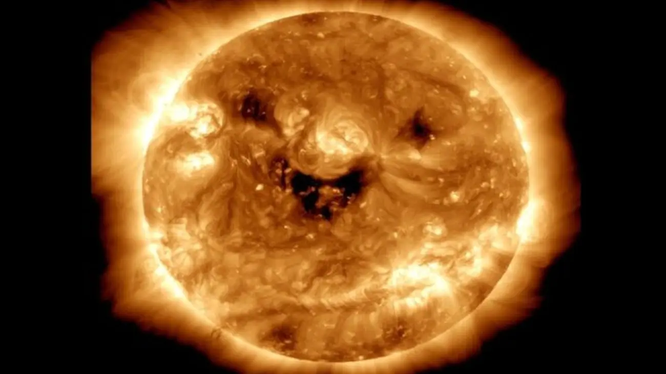 ثبت لبخند ترسناک خورشید توسط ماهواره ناسا
