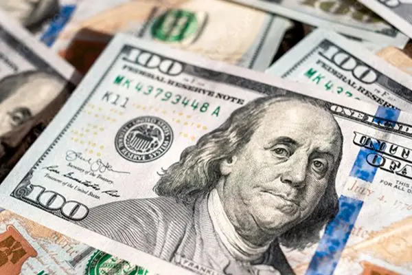 قیمت دلار امروز پنجشنبه ۵ تیر ۱۴۰۴ / قیمت‌ها در بازار ارز نشینی کرد + جدول