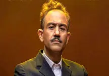 حاشیه عکس مهران غفوریان در مدرسه دخترانه / از اول هم شیطون بود !