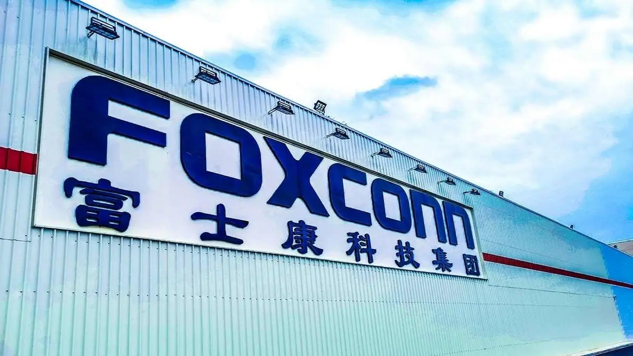 استعفای گسترده در بزرگترین کارخانه تولید آیفون در چین