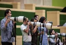 خروج عکاسان از صحن مجلس/ علت چه بود؟