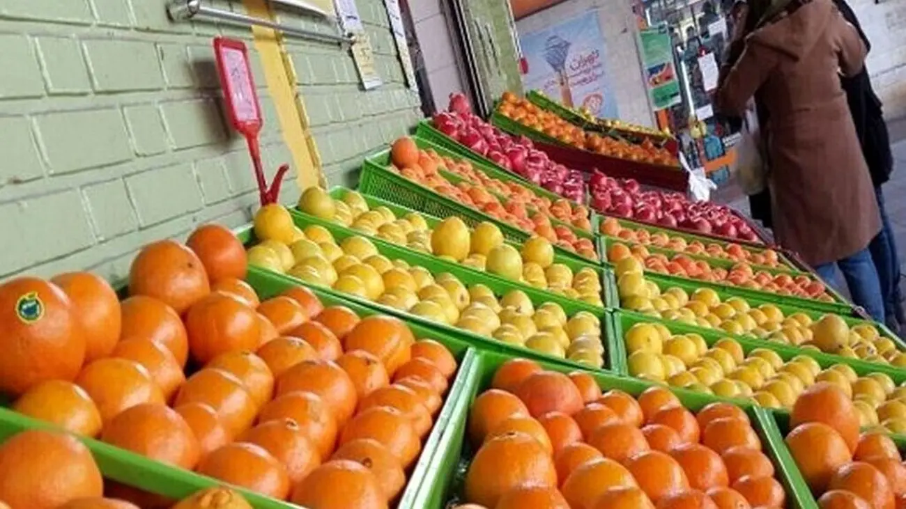 چه خبر از بازار میوه شب عید ؟! / منتظر سیب و پرتغال های درجه یک باشیم یا خیر ؟!